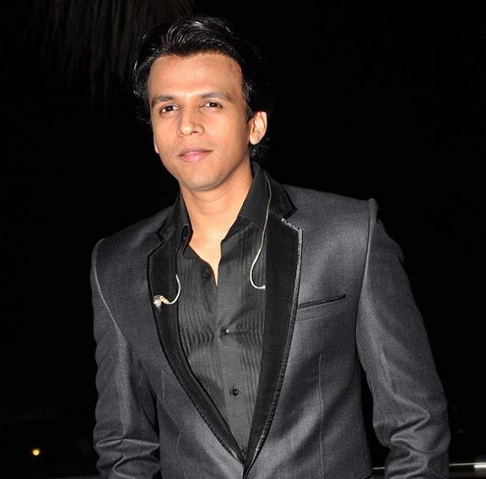 Abhijeet Sawant Height, Weight, Age, Affairs, Wife, Biography & More ...