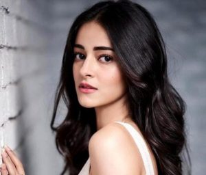Ananya Pandey Height, Age, Boyfriend, Family, Biography » StarsUnfolded