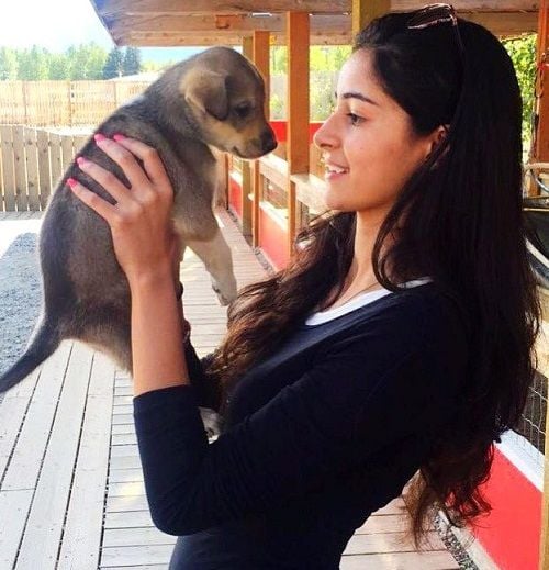 Ananya Panday loves dogs
