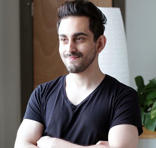 Bilal Khan Singer Height Weight Age Affairs Wife Biography 