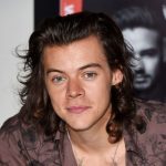 Harry Styles Height, Weight, Age, Affairs, Family, Biography & More
