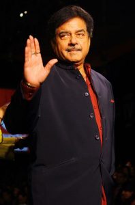 Shatrughan Sinha Age, Affairs, Wife, Caste, Children, Family, Biography ...