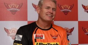 Tom Moody profile