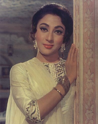 Mala Sinha Age Husband Family Biography More Starsunfolded