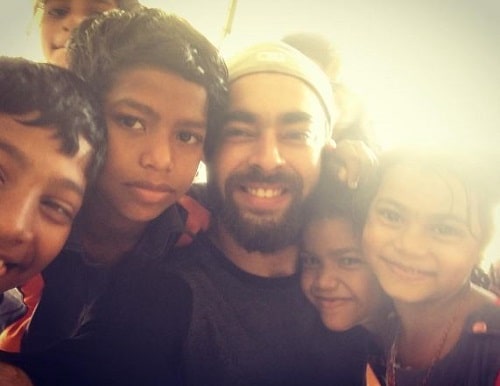 Manjot Singh with NGO kids