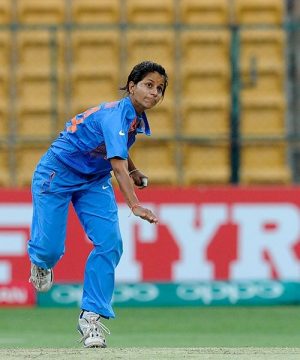 Poonam Yadav (Cricketer) Height, Age, Family, Biography & More ...