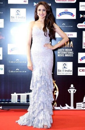 Pragya Jaiswal (Actress) Height, Weight, Age, Boyfriend, Biography
