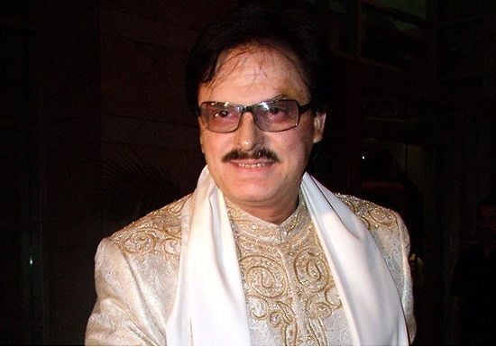 Sanjay Khan Age, Wife, Children, Biography & More » StarsUnfolded