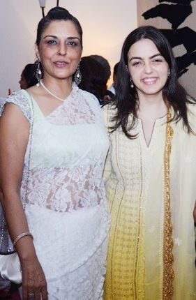 Mona Irani with her daughter Shanelle Irani