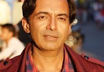 suniel anand son of dev anand