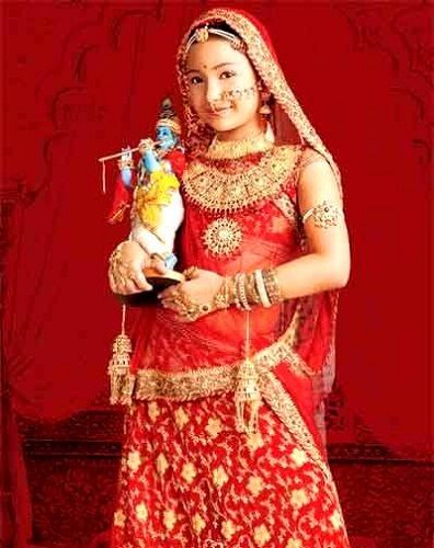 Aashika Bhatia As Young Meera