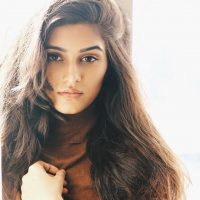 Shiny Dixit (Actress) Height, Weight, Age, Boyfriend, Biography & More