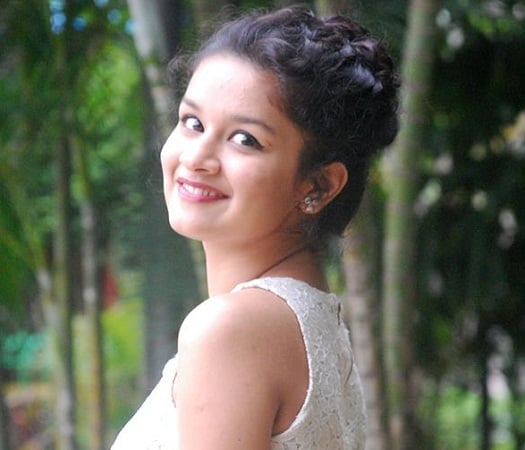 Avneet Kaur Dancer Actress Height Weight Age Boyfriend