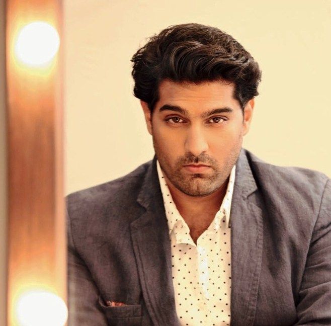 Kunaal Roy Kapur Height Weight Age Wife Family Biography