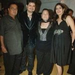 Dabboo Ratnani with his parents & wife