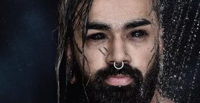Tattoographer Karan first ever Indian to get his eyeballs tattooed