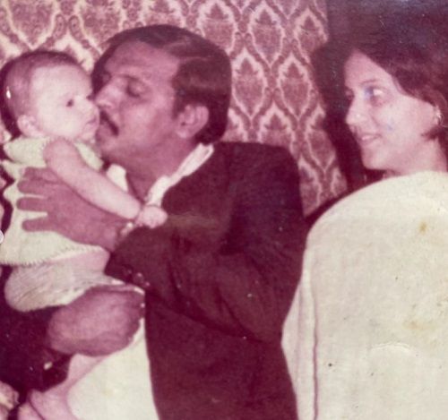 Ali Merchant's childhood picture with his parents