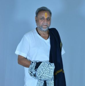 morari bapu black shawl