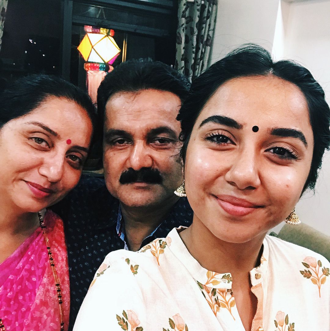 Prajakta Koli with her Parents