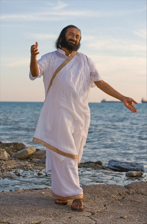 Sri Sri Ravi Shankar Age, Wife, Family, Biography, Controversy, Facts