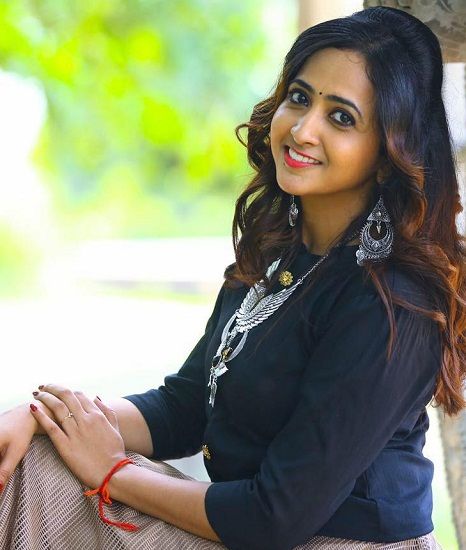 Lasya Manjunath (Bigg Boss Telugu 4) Height, Age, Boyfriend, Husband ...