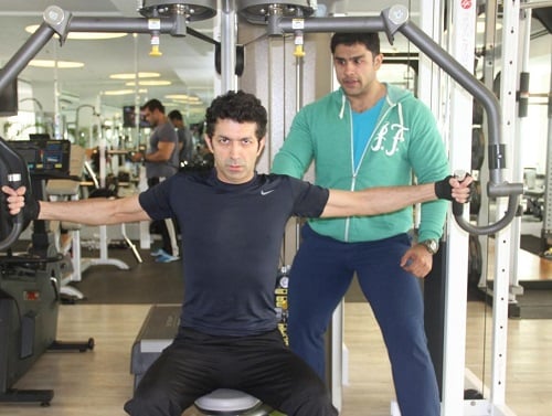 Rahul Bhatt with Kunal Kohli at a gym