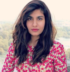 Shreya Dhanwanthary (Actress) Age, Boyfriend, Family, Biography & More