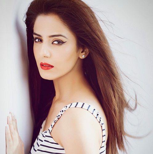 Srishty Rode (Bigg Boss 12) Age, Husband, Family, Biography & More