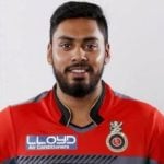 Avesh Khan (Cricketer) Height, Age, Girlfriend, Family, Biography & More