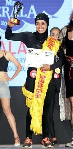 Majiziya Bhanu in Mr Kerala competition