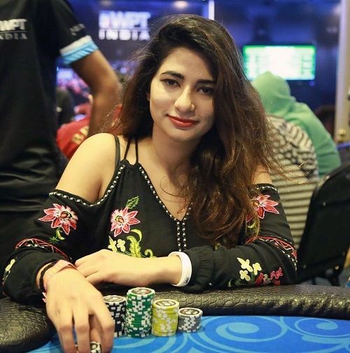 Muskan Sethi (Poker Player) Height, Weight, Age, Husband, Family ...