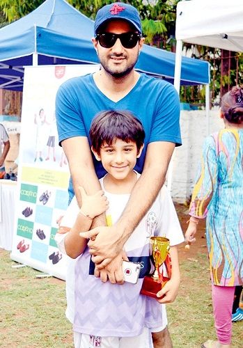 Siddharth Anand (Director) Age, Family, Wife, Biography & More »  StarsUnfolded