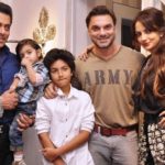 Sohail Khan With His Brother, Sons, And Wife