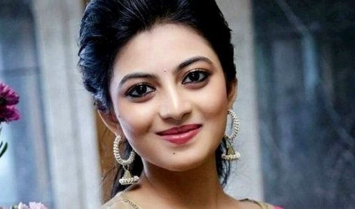 Anandhi