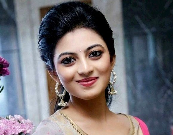 Anandhi (Actress) Height, Weight, Age, Boyfriend, Biography & More »  StarsUnfolded