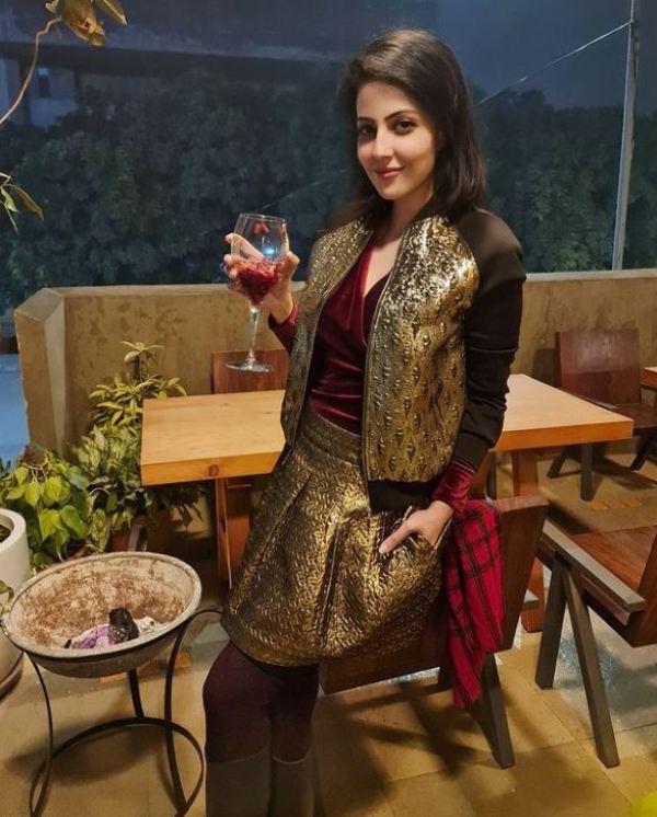 Poppy Jabbal enjoying a glass of Sangria to welcome the year 2022
