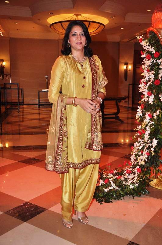 Priya Dutt Age Biography Husband Family More Starsunfolded Find the perfect owen roncon stock photos and editorial news pictures from getty images. priya dutt age biography husband