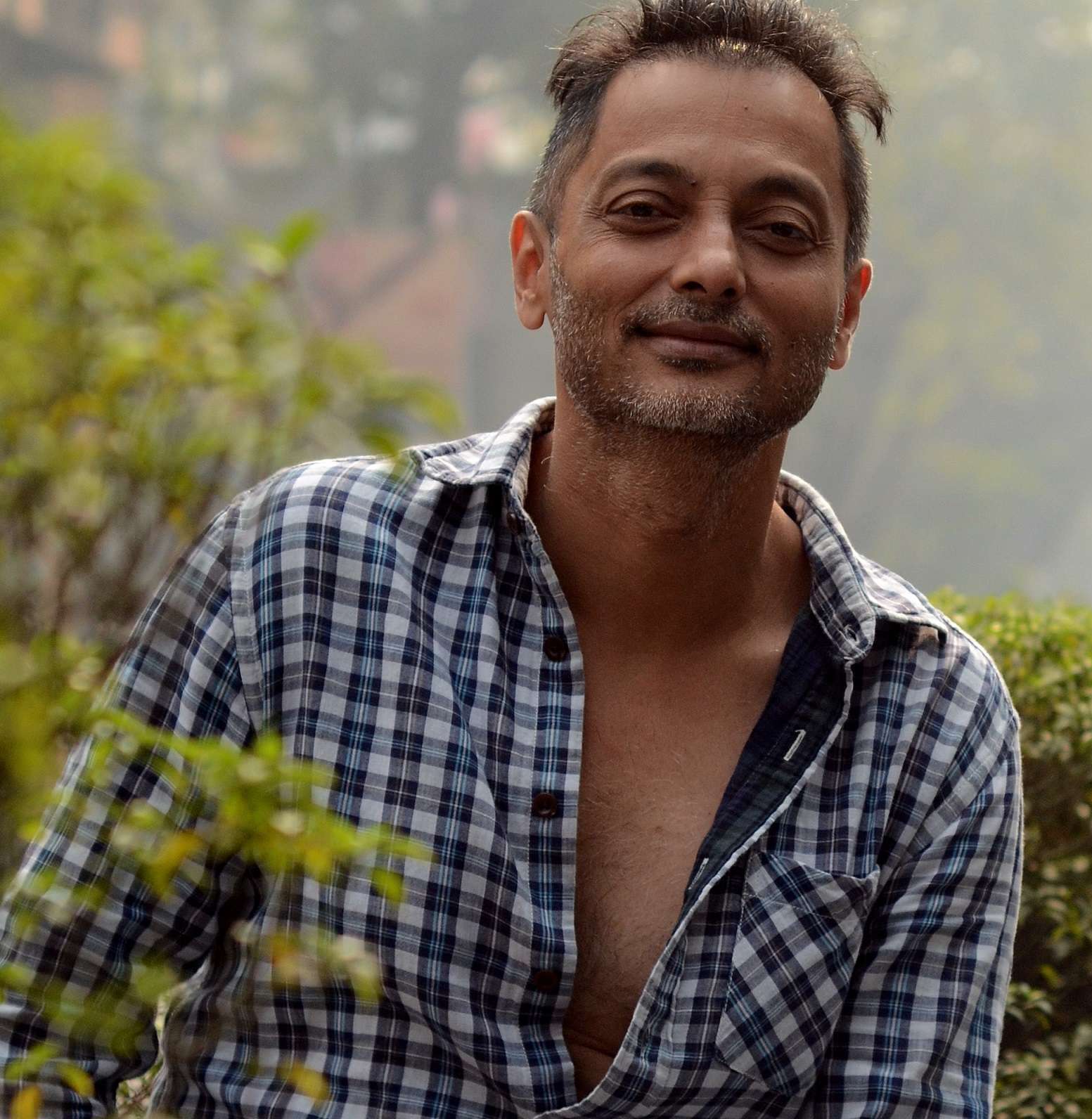 Sujoy Ghosh Age, Wife, Family, Biography, & More » StarsUnfolded