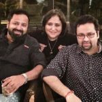 Nikkhil Advani With His Sister And Brother