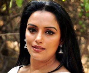 Shweta Menon (Actress) Height, Weight, Age, Husband, Biography & More ...