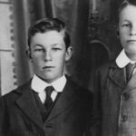 Don Bradman (right0 with his brother Victor