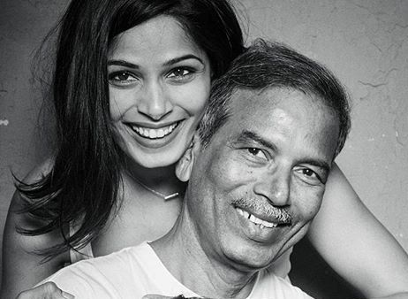 Freida Pinto with her Father