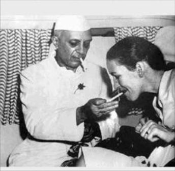 Jawaharlal Nehru Smoking