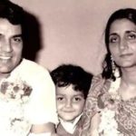 Parkash Kaur with his husband Dharmendra and son Bobby Deol