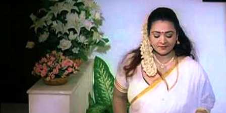 Shakeela in Dhool, a Tamil film