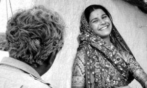 Suhasini Mulay in 'Bhuvan Shome' (1969)