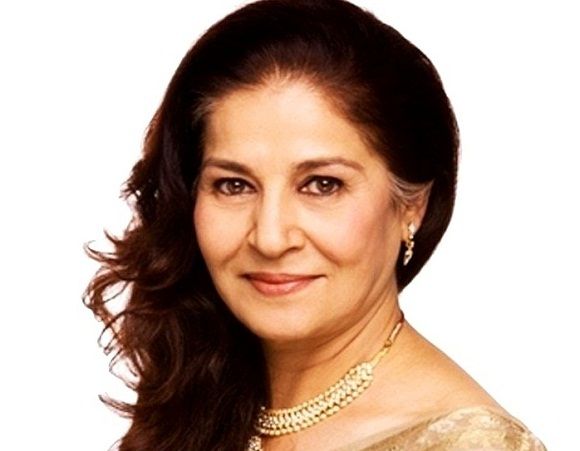 Suhasini Mulay (Actress) Age, Family, Husband, Biography & More »  StarsUnfolded