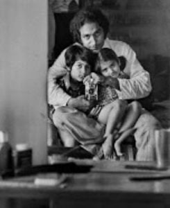 Raghu Rai with his Children