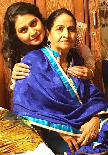 Neena Bundhel Yograj Singh s Wife Age Husband Family Biography 