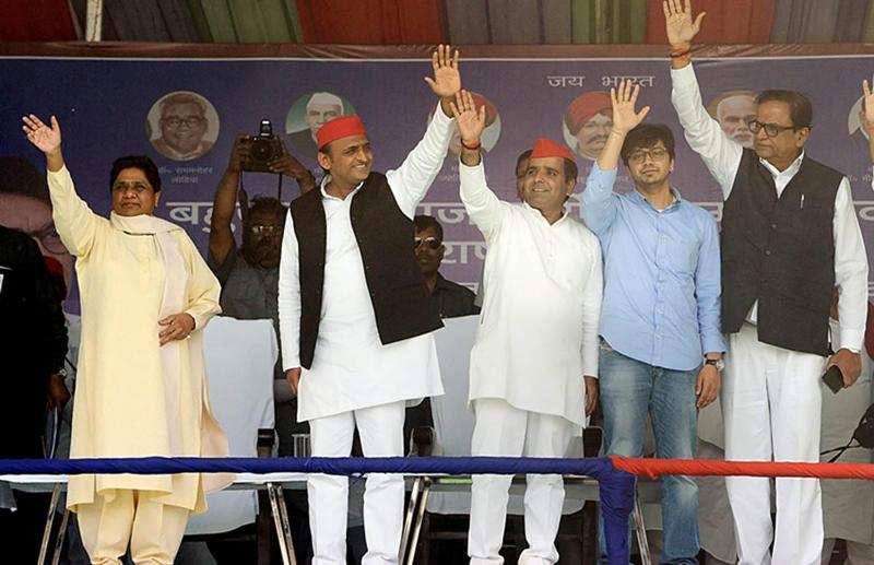 Akash Anand with Mayawati and Akhilesh Yadav in a rally